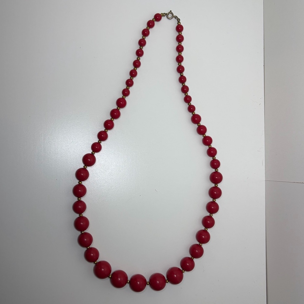 Chic Red Beaded Necklace